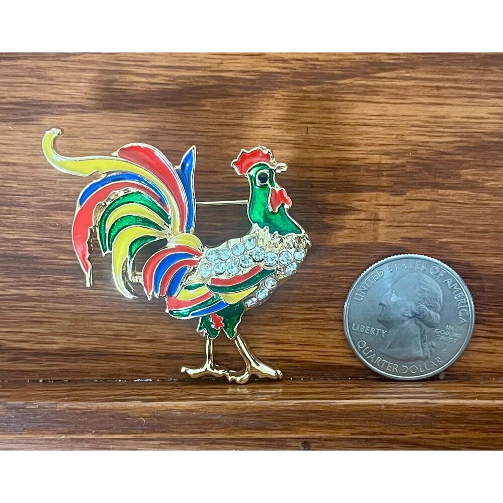 Vintage 80s Colorful Rooster Enamel & Rhinestone Farm Animal Pin/Brooch - Picture 2 of 3